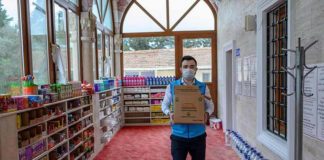 Turkey's Mosque Turned into a 'Supermarket' for the Needy
